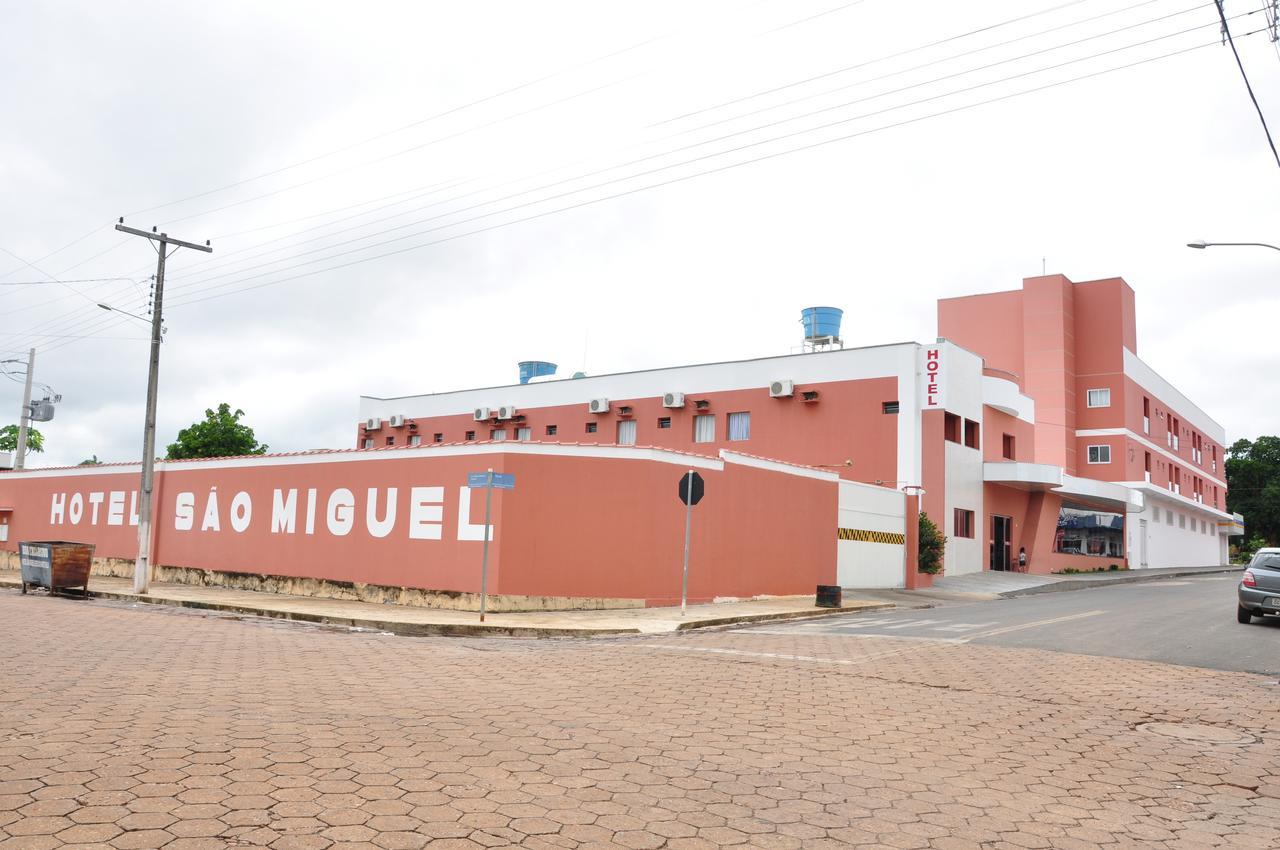 Hotel Sao Miguel Sao Miguel do Araguaia エクステリア 写真