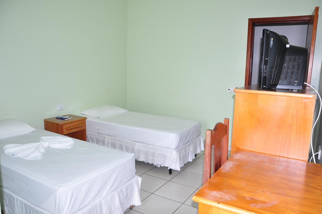 Hotel Sao Miguel Sao Miguel do Araguaia エクステリア 写真
